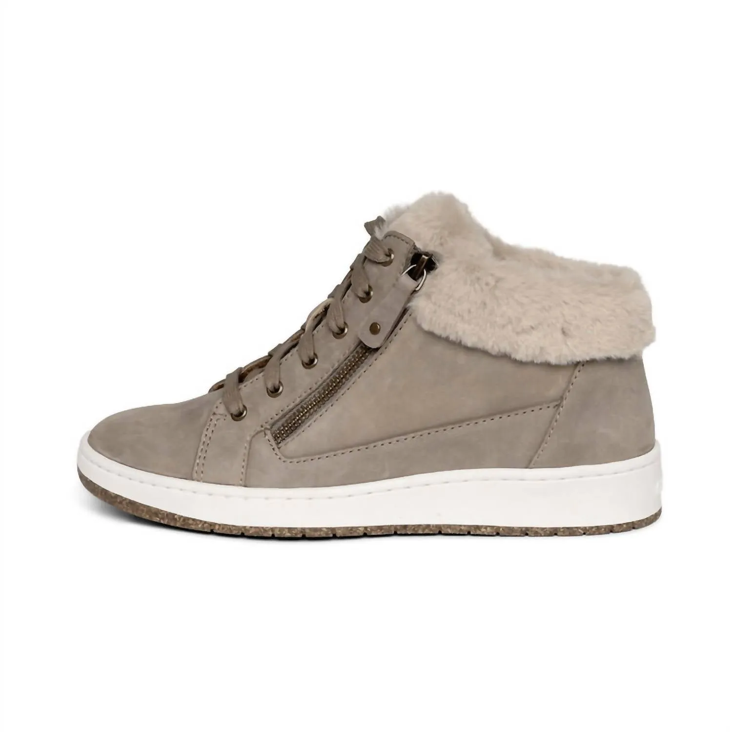 Aetrex - WOMEN'S DYLAN ARCH SUPPORT SNEAKER