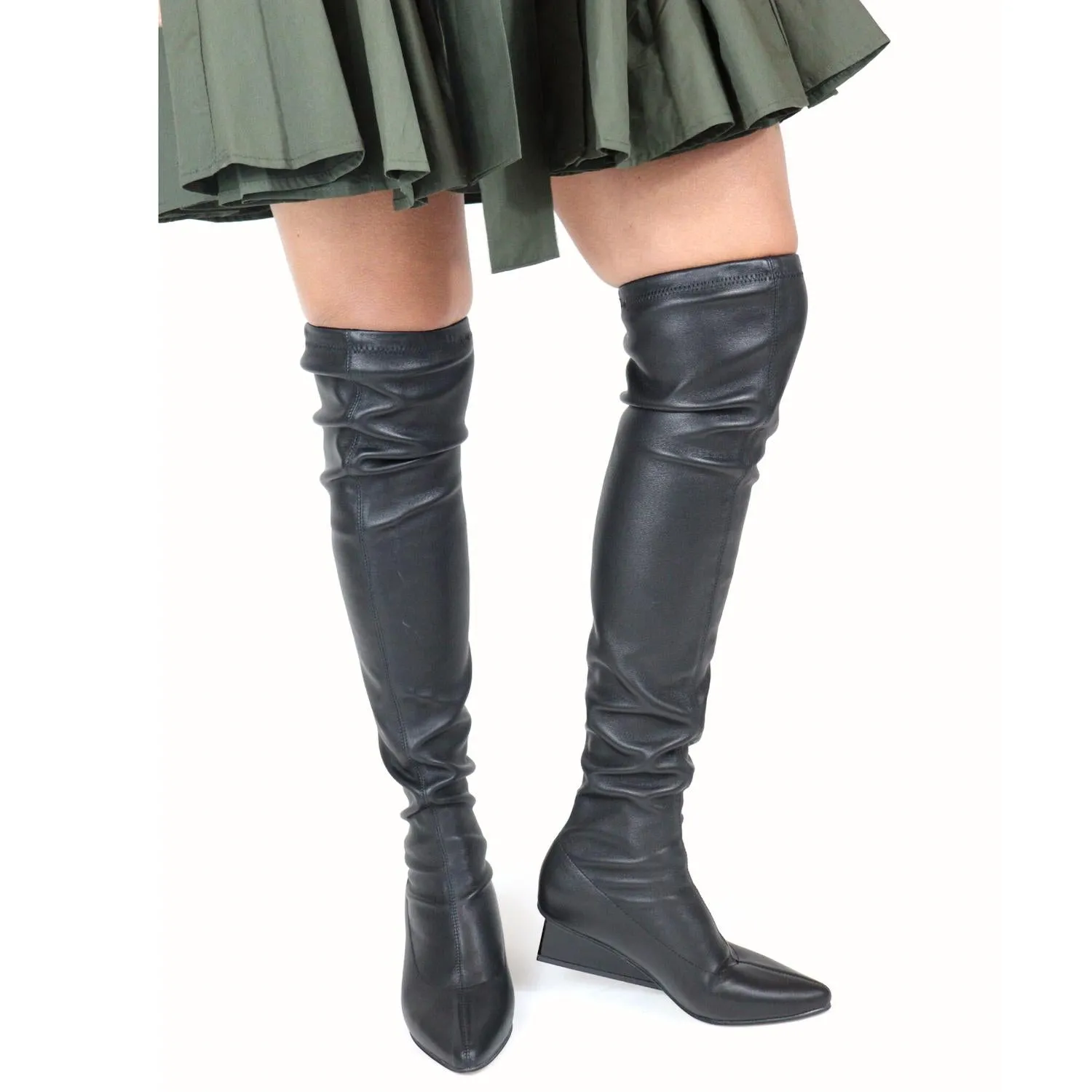 All Black - Women's Square Edge Boots