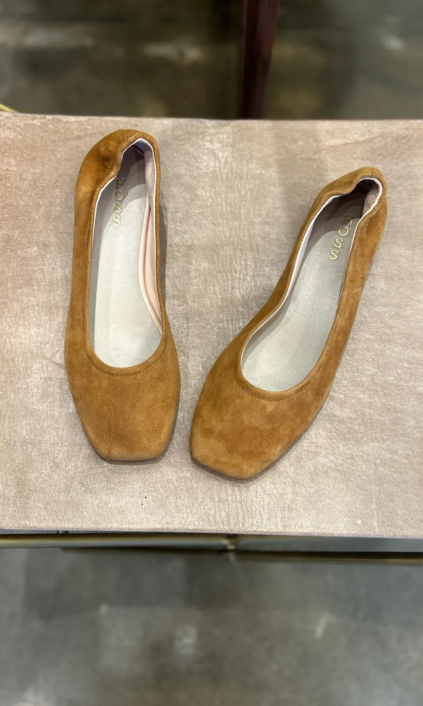 HOSS Soft Suede Tan ballet