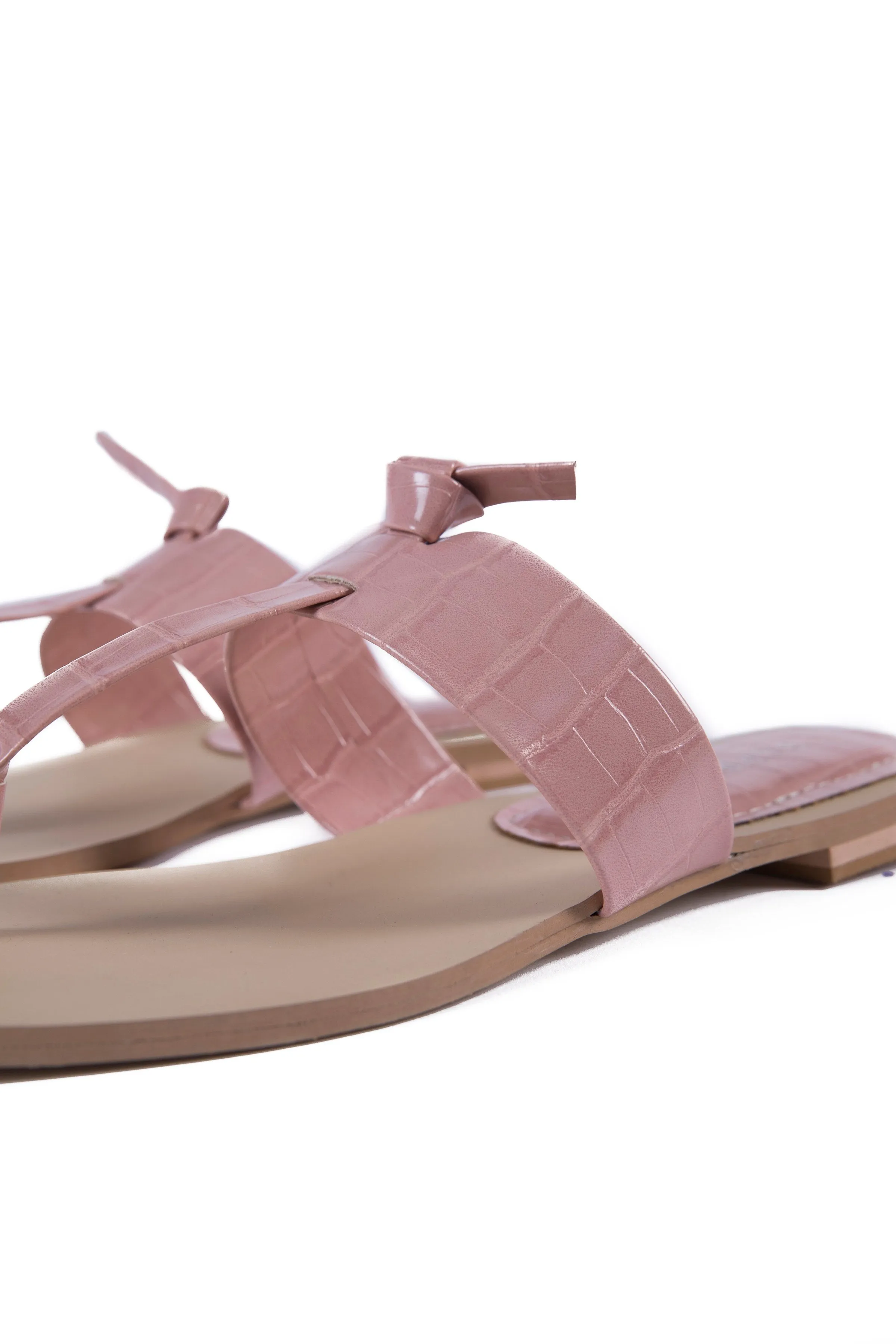 Nude Flats