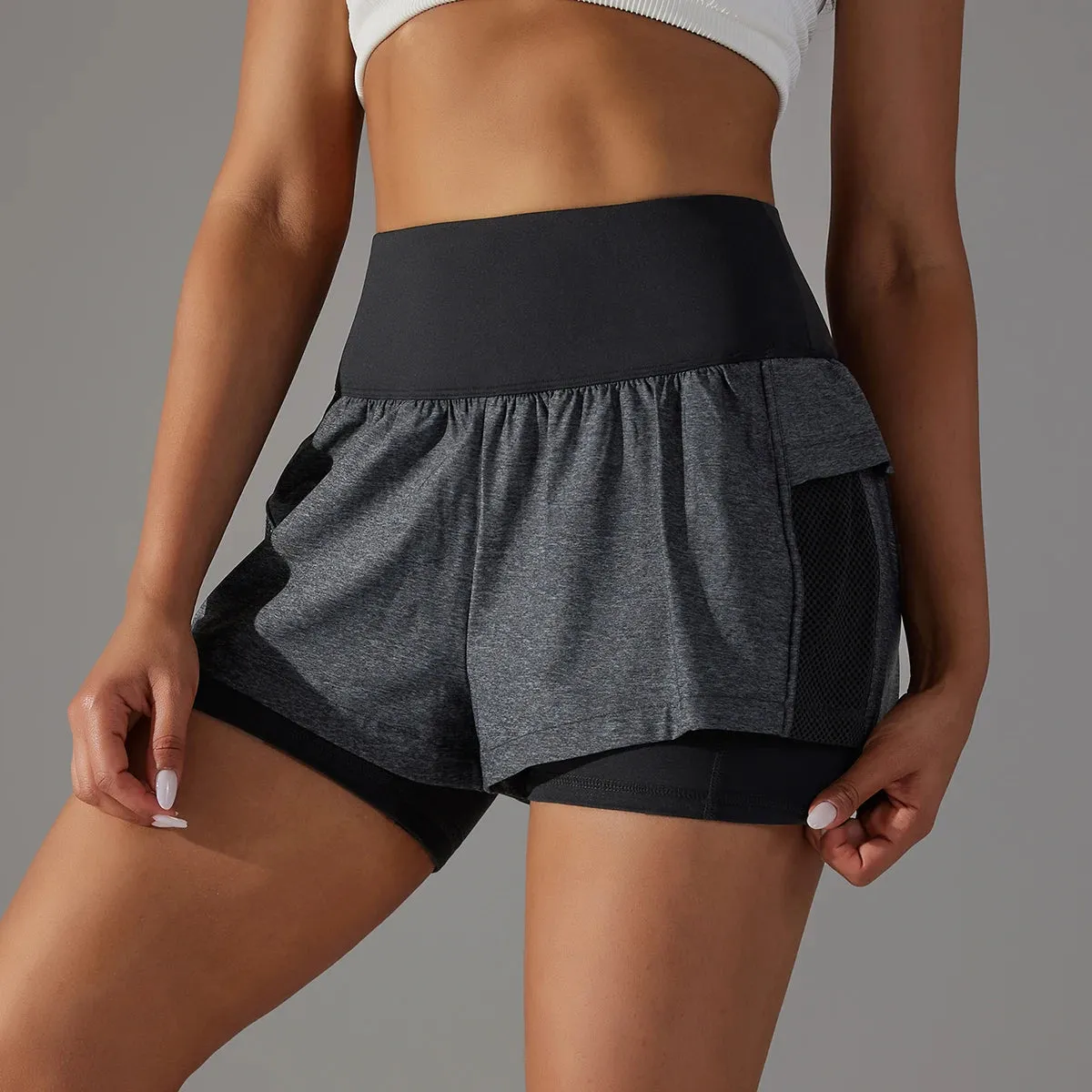 Women's Fitness Jogging Shorts with Pockets