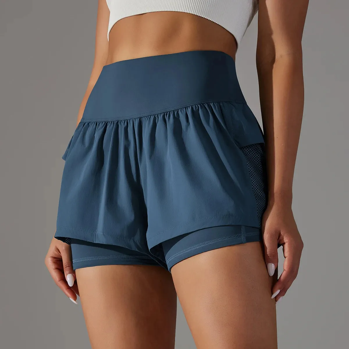 Women's Fitness Jogging Shorts with Pockets